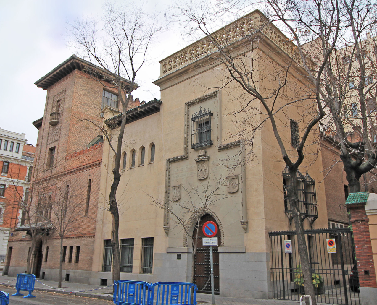 Instituto Valencia de Don Juan